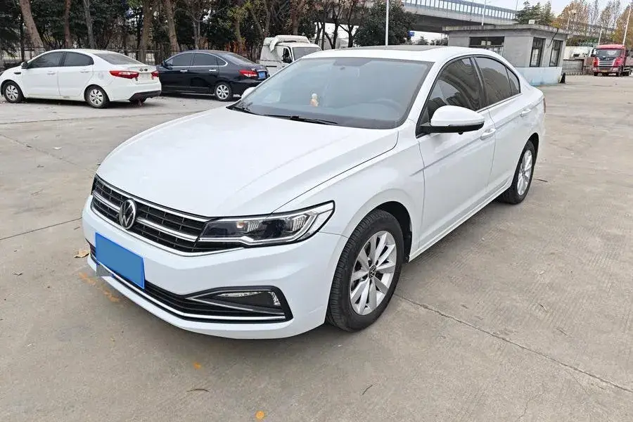 2021 Volkswagen Bora 1.5L 113HP L4 6AT