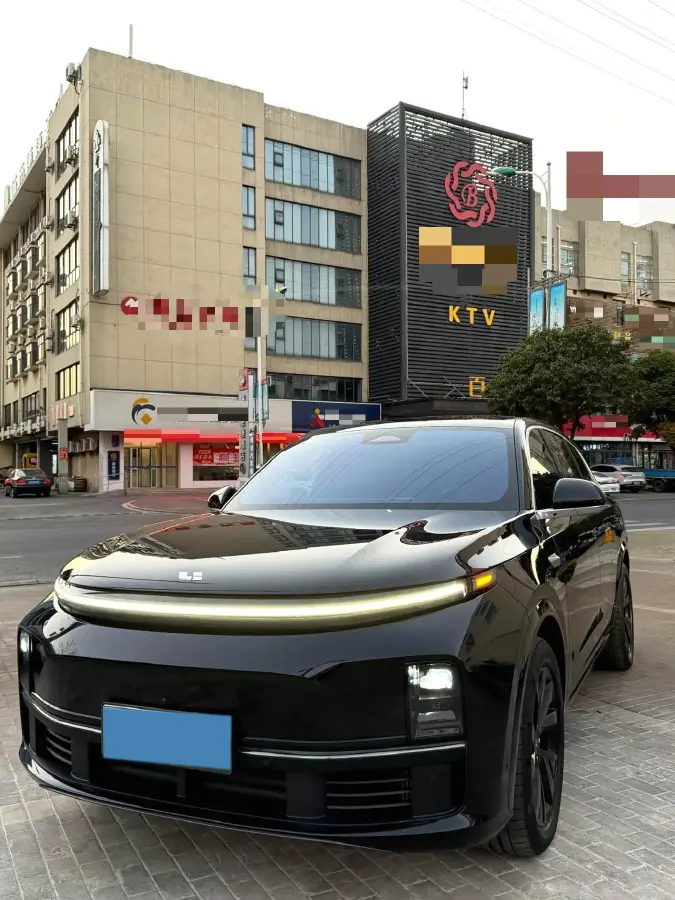 2023 Li L7 Range Extended 154HP REEV 40.9KWH