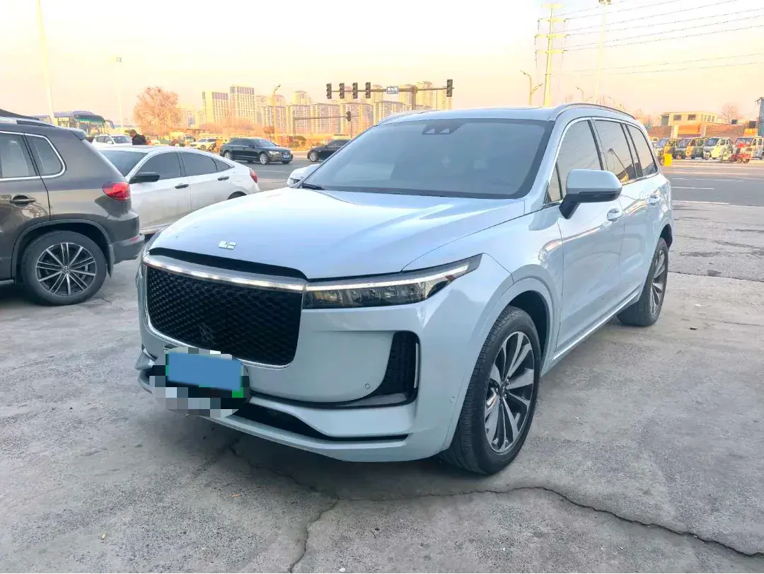 2020 Li ONE Range Extended 131HP REEV 40.5KWH