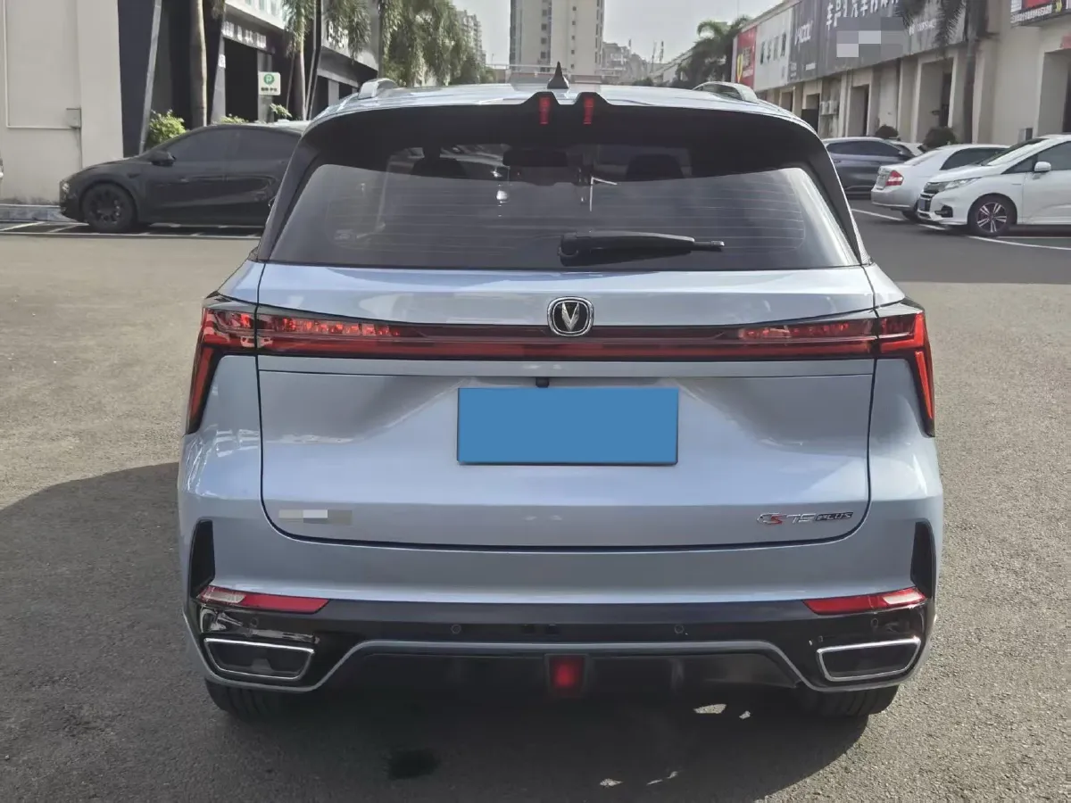 2023 ChangAn CS75 Plus 1.5T 188HP L4 8AT,autocango,china used car exporter,china ev exporter,chinese used car exporter,chinese used ev exporter