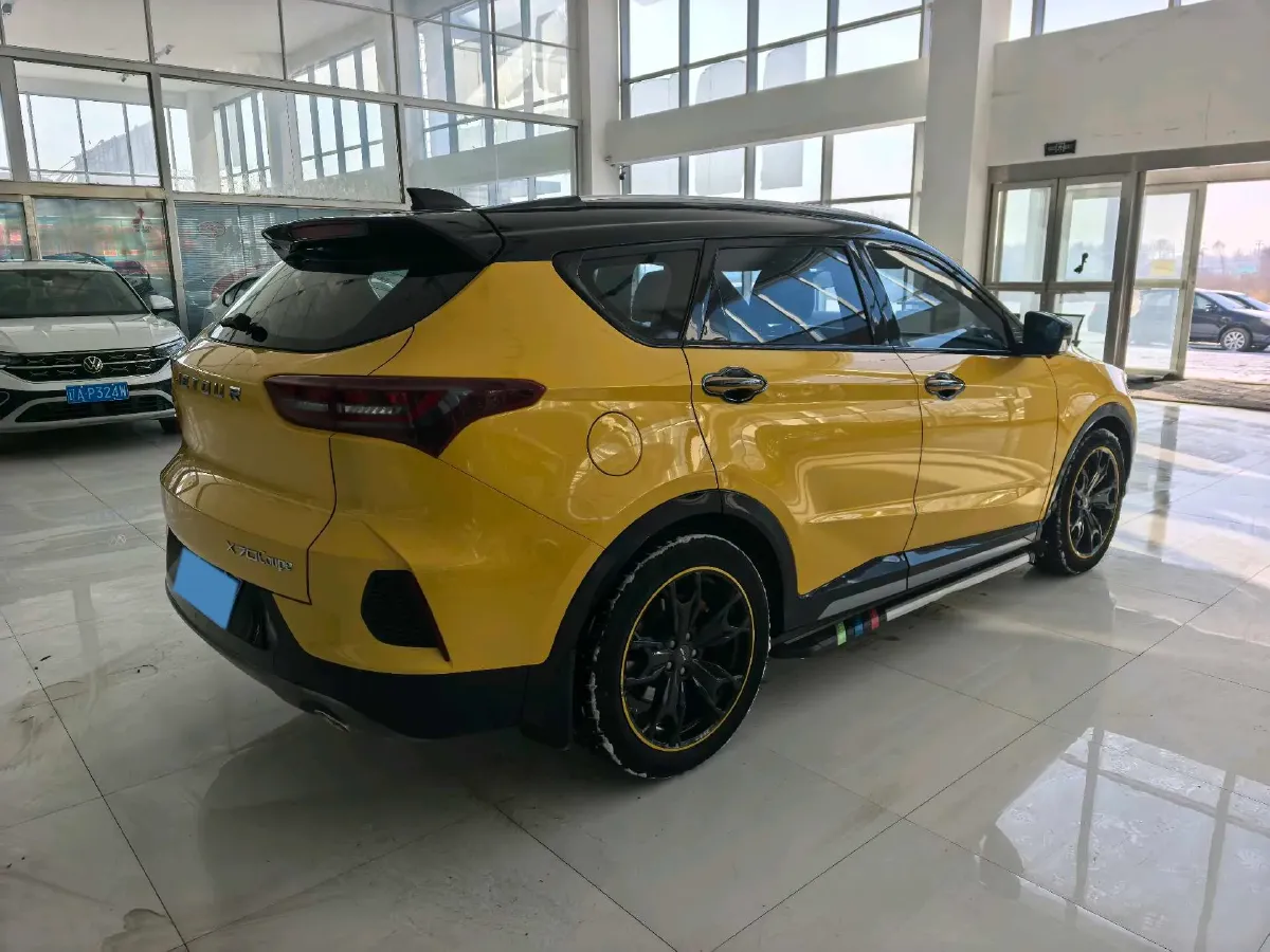 2020 Jetour X70 Coupe 1.6T 197HP L4 7DCT,autocango,china used car exporter,china ev exporter,chinese used car exporter,chinese used ev exporter