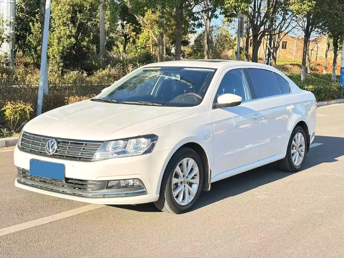 2017 Zotye Damy X7 1.8T 177HP L4 5MT