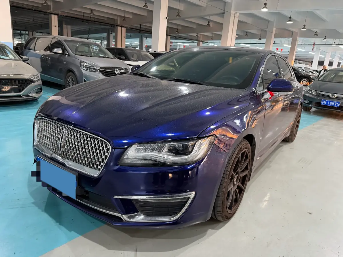 2018 Lincoln MKZ 2.0T 203HP L4 6AT