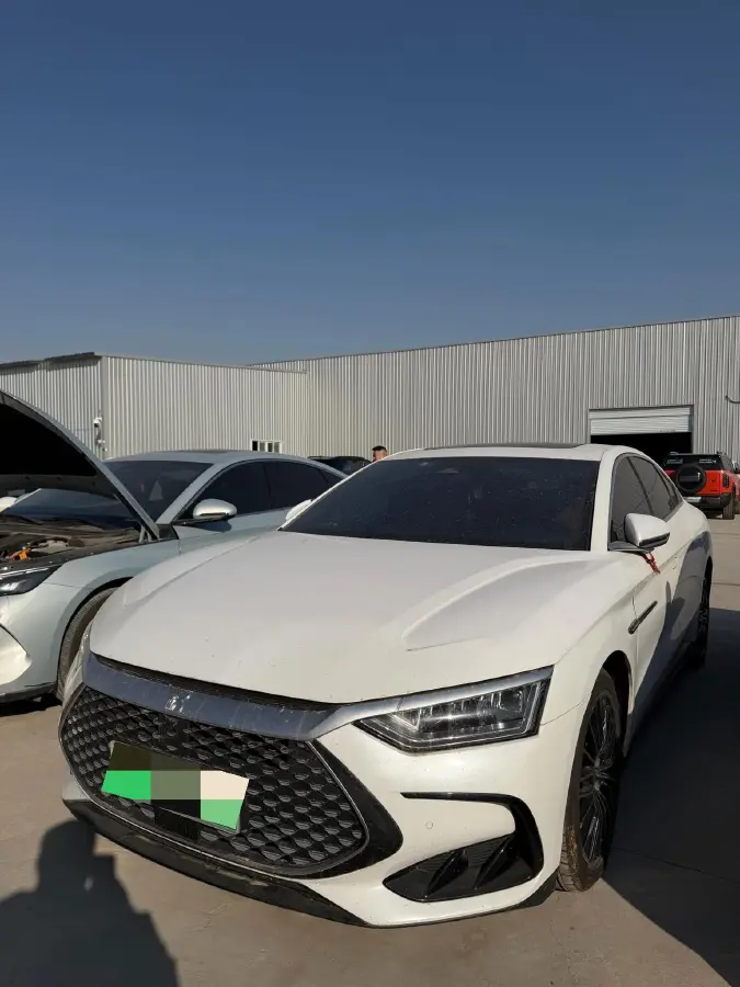 2022 Volkswagen Tiguan L 2.0T 186HP L4 7DCT