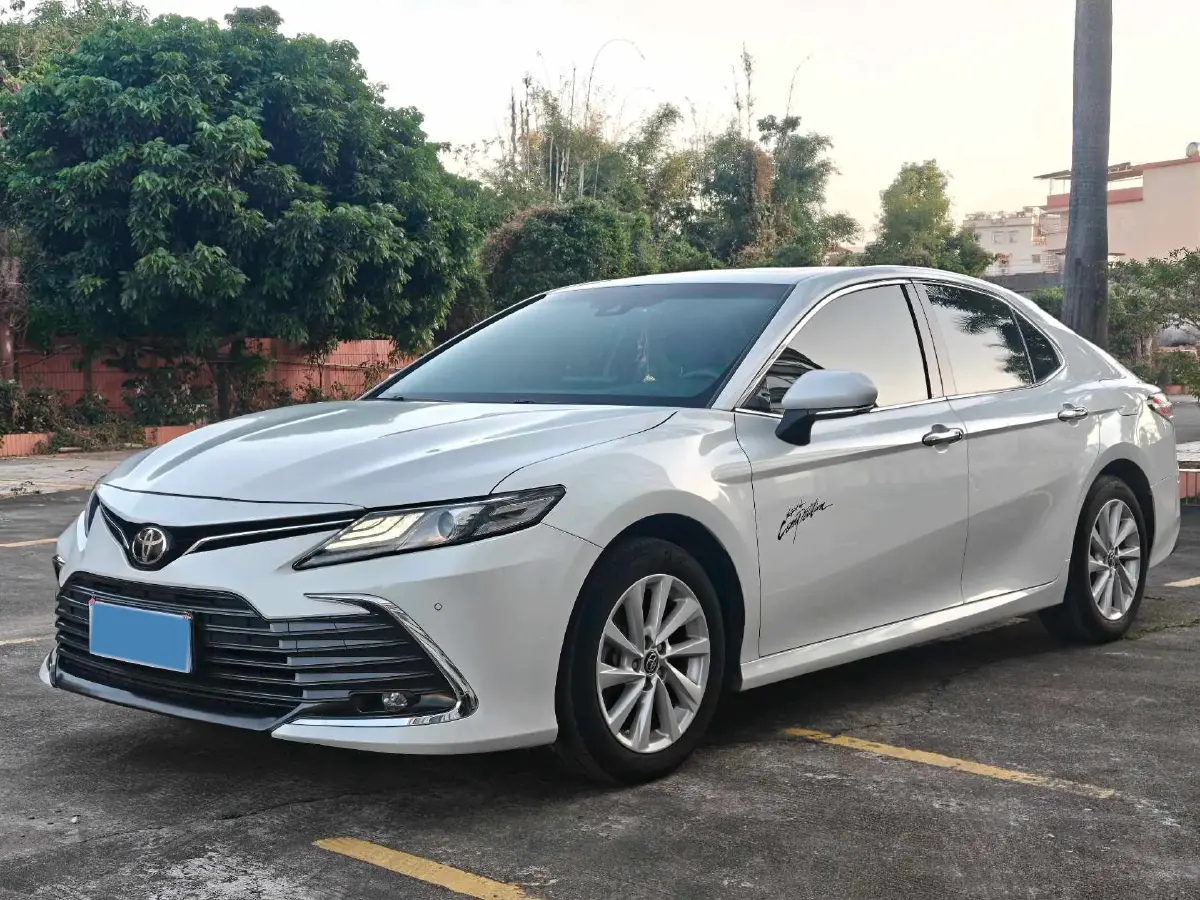 2021 Toyota Camry 2.0L 178HP L4 CVT