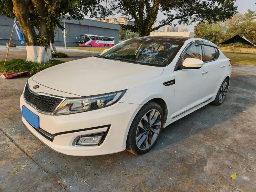 2014 Kia K5 2.0L 162HP L4 6AT