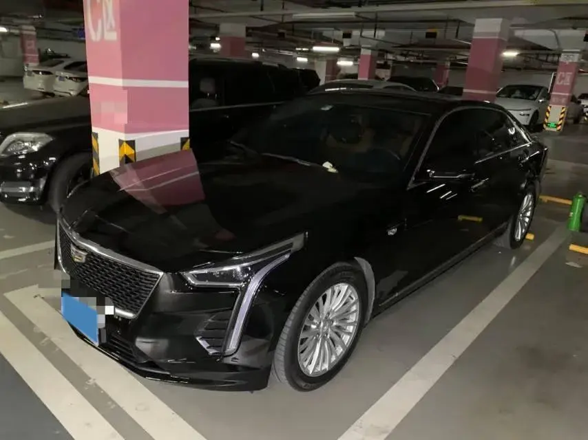 2022 Cadillac CT6 2.0T 237HP L4 10AT