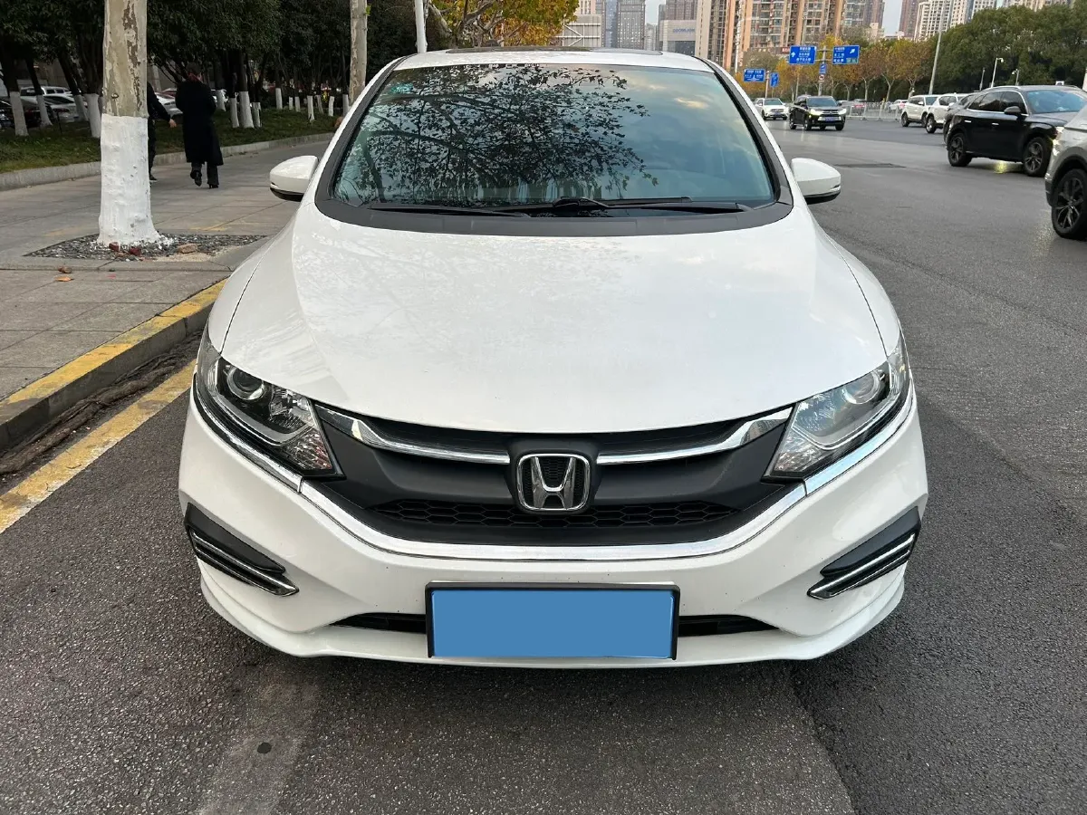2020 Honda Jade 1.8L 141HP L4 5AT,autocango,china used car exporter,china ev exporter,chinese used car exporter,chinese used ev exporter
