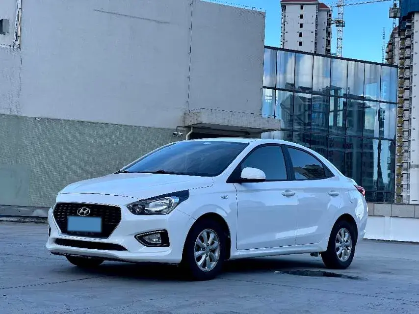 2017 Hyundai Reina 1.4L 95HP L4 4AT