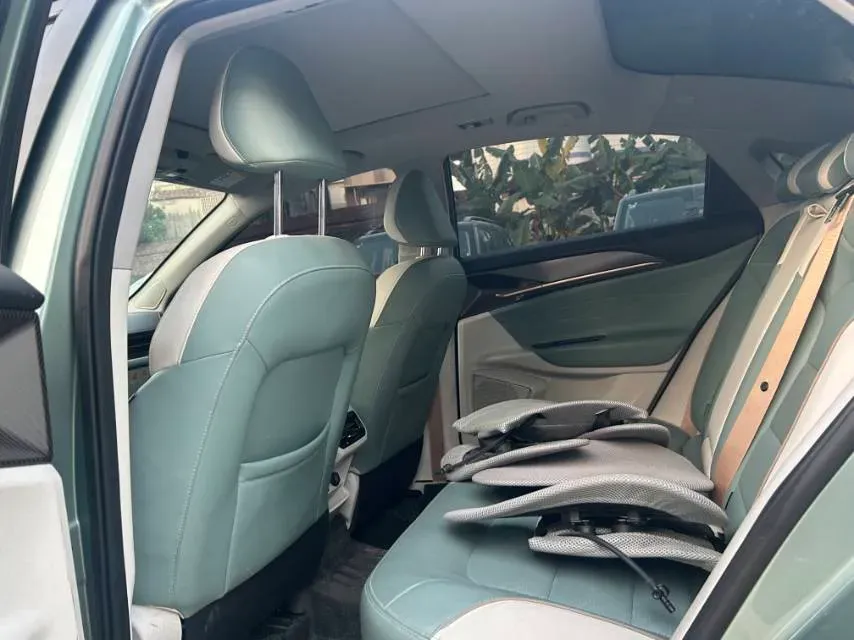 2022 Geometry G6 BEV 70KWH,autocango,china used car exporter,china ev exporter,chinese used car exporter,chinese used ev exporter