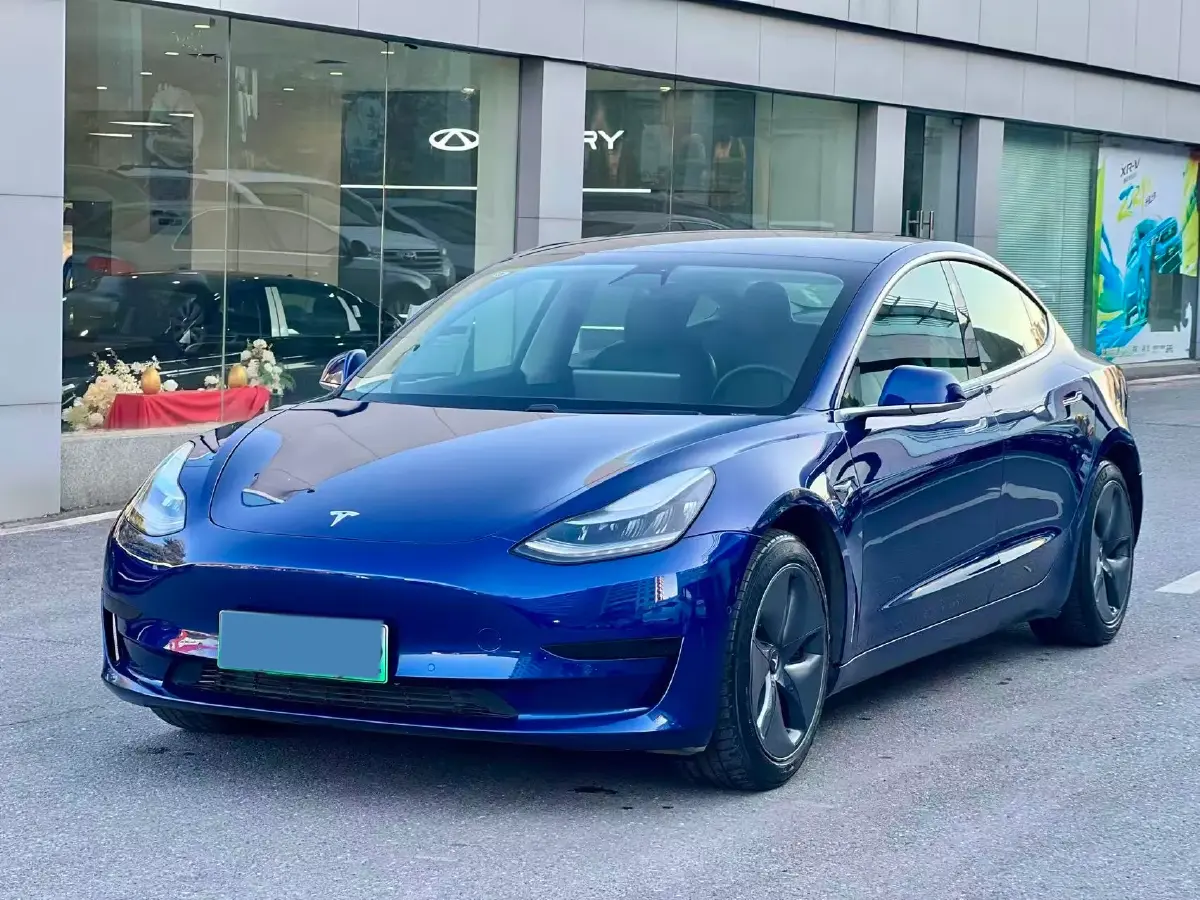2020 Tesla Model 3 BEV 52KWH