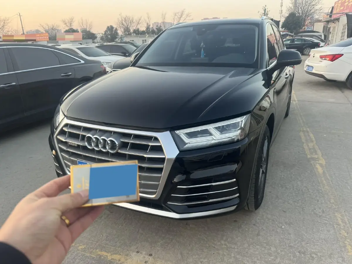 2020 Audi Q5L 2.0T 190HP L4 7DCT