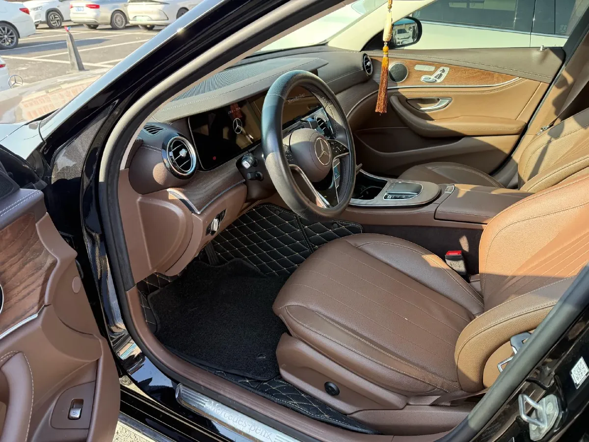 2023 Mercedes-Benz E Class 2.0T 258HP L4 9AT,autocango,china used car exporter,china ev exporter,chinese used car exporter,chinese used ev exporter
