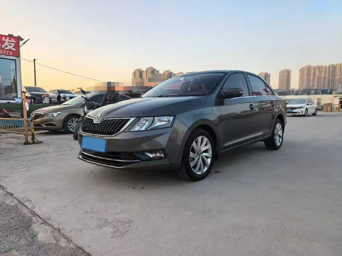 2018 Skoda Rapid 1.6L 110HP L4 6AT