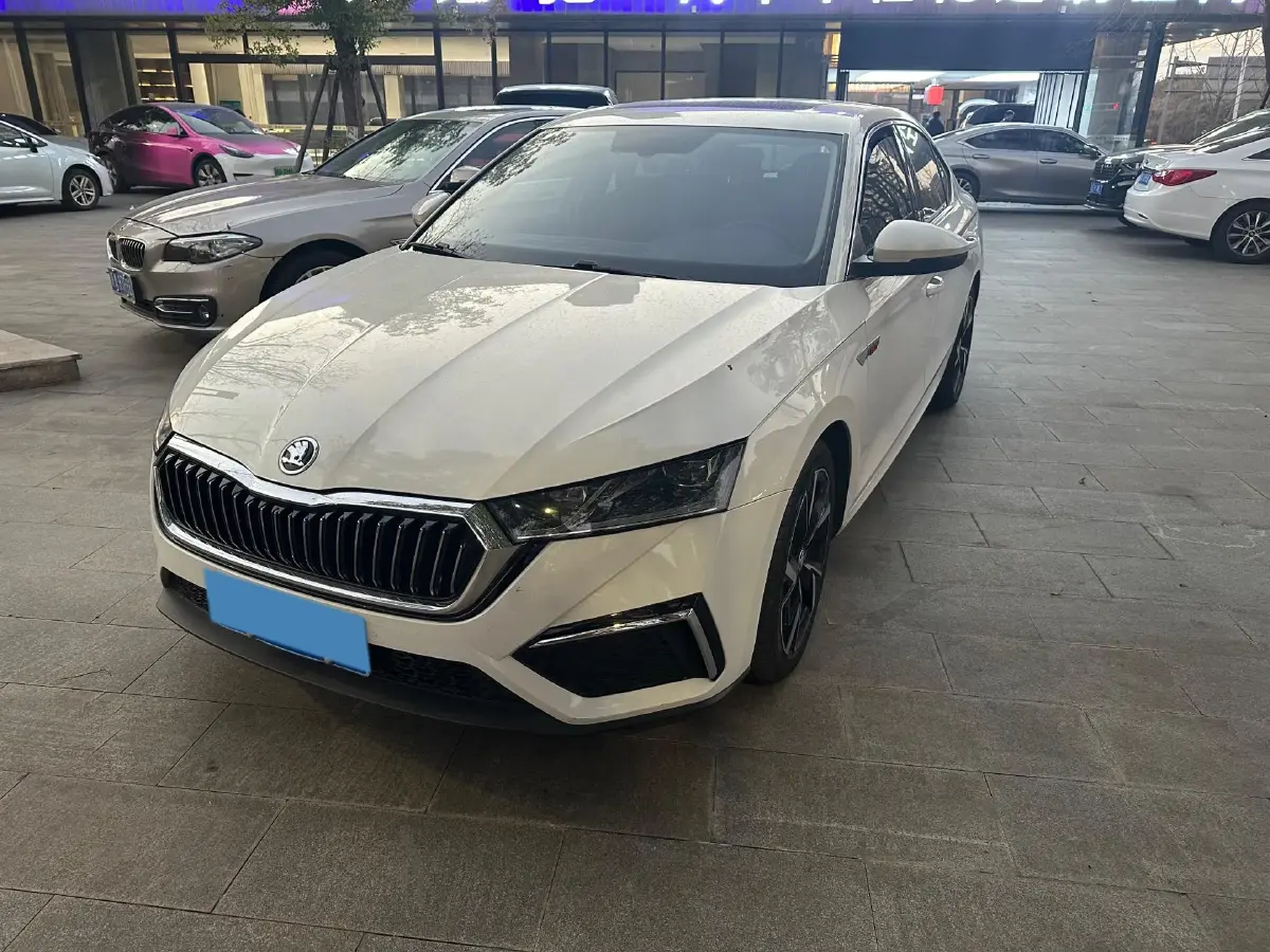 2021 Skoda Octavia 1.4T 150HP L4 7DCT