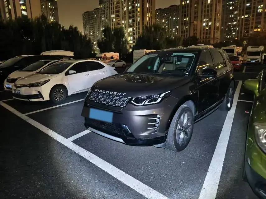 2024 Land Rover Discovery Sport 2.0T 249HP L4 9AT