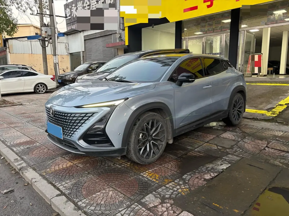 2022 ChangAn UNI-T 1.5T 188HP L4 7DCT