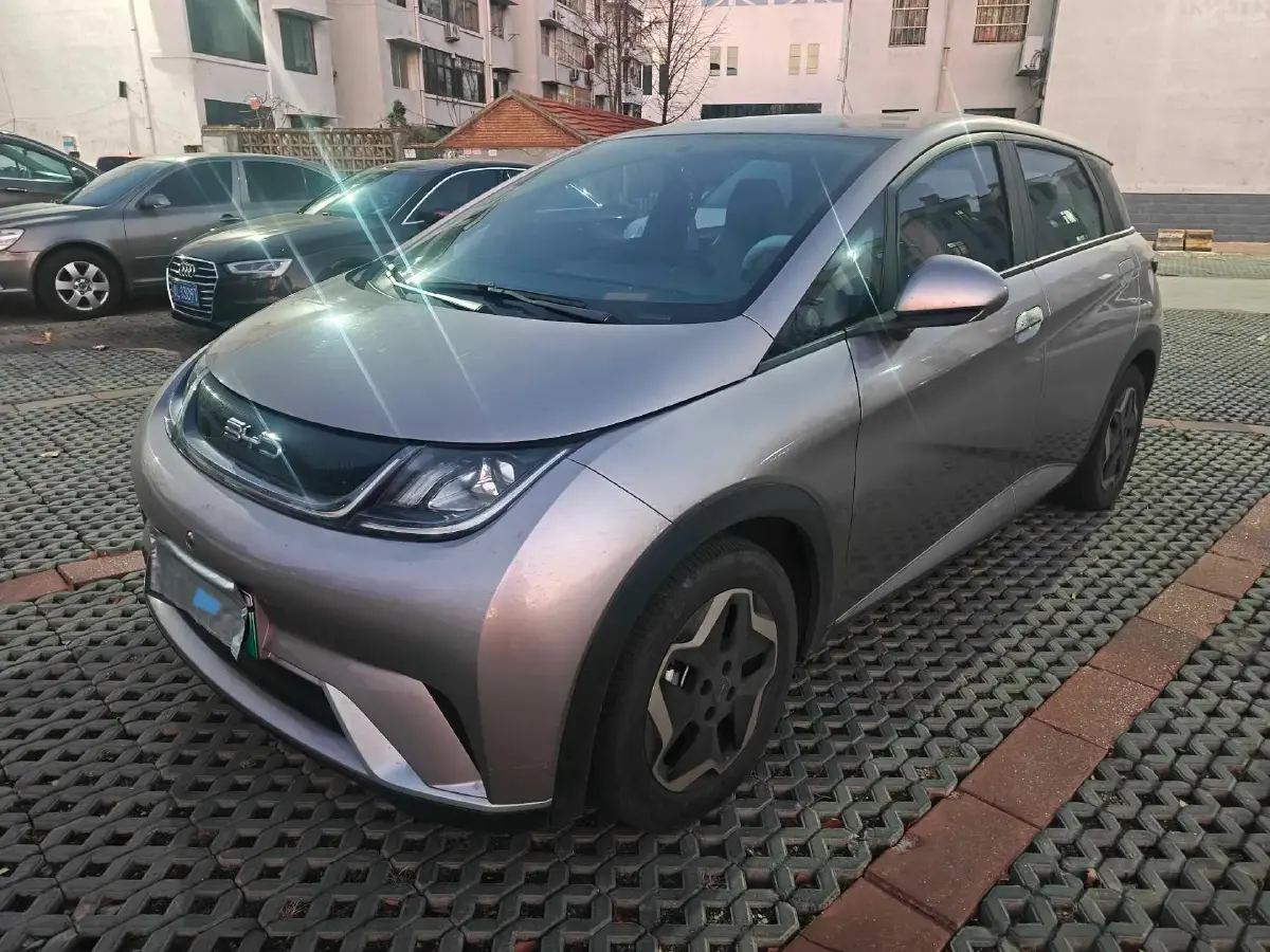 2021 Ford Escort 1.5L 122HP L3 6AT