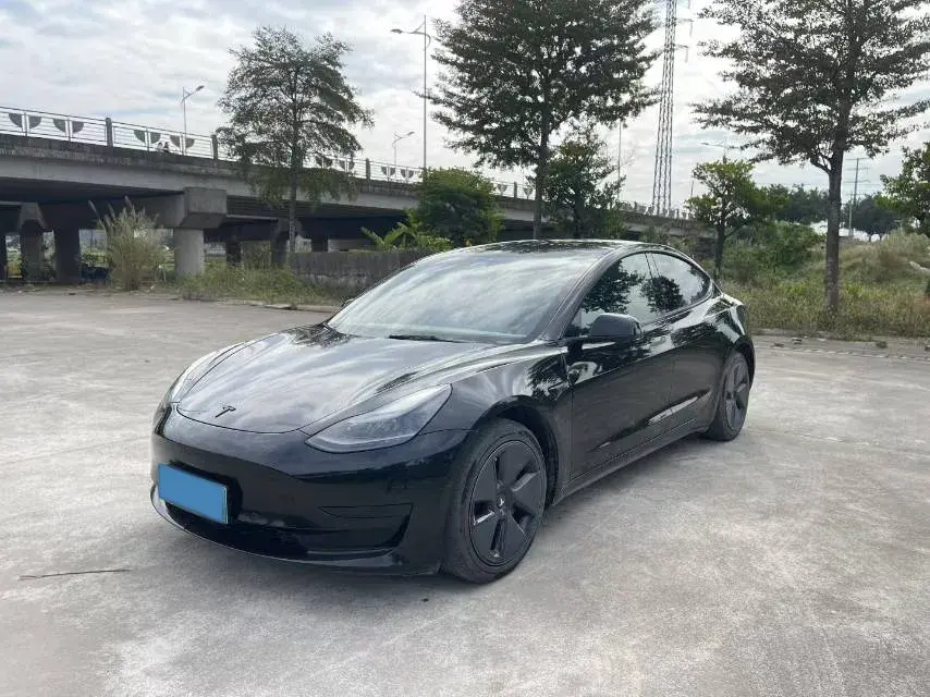 2022 Tesla Model 3 BEV 60KWH