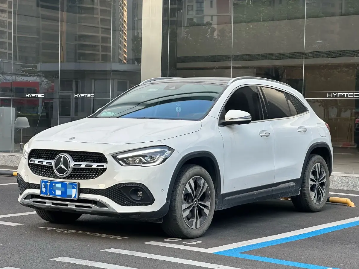 2023 Mercedes-Benz GLA Class 2.0T 190HP L4 8DCT