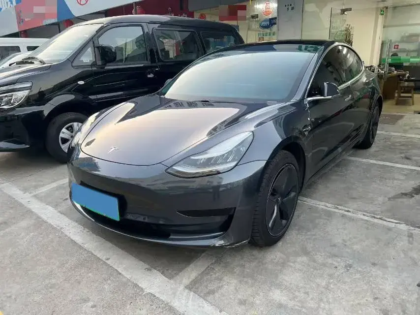 2020 Tesla Model 3 BEV 52KWH