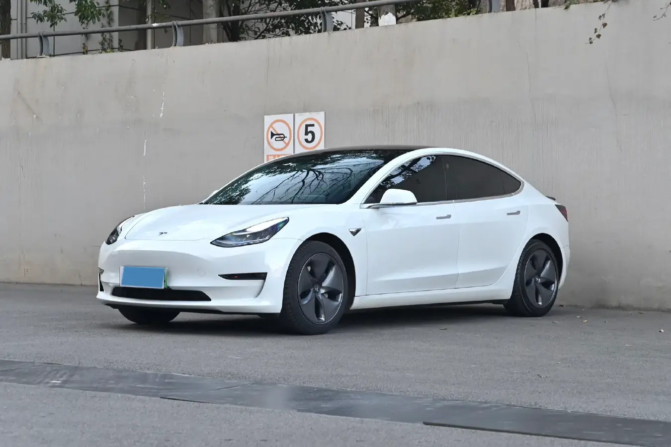 2020 Tesla Model 3 BEV 76.8KWH