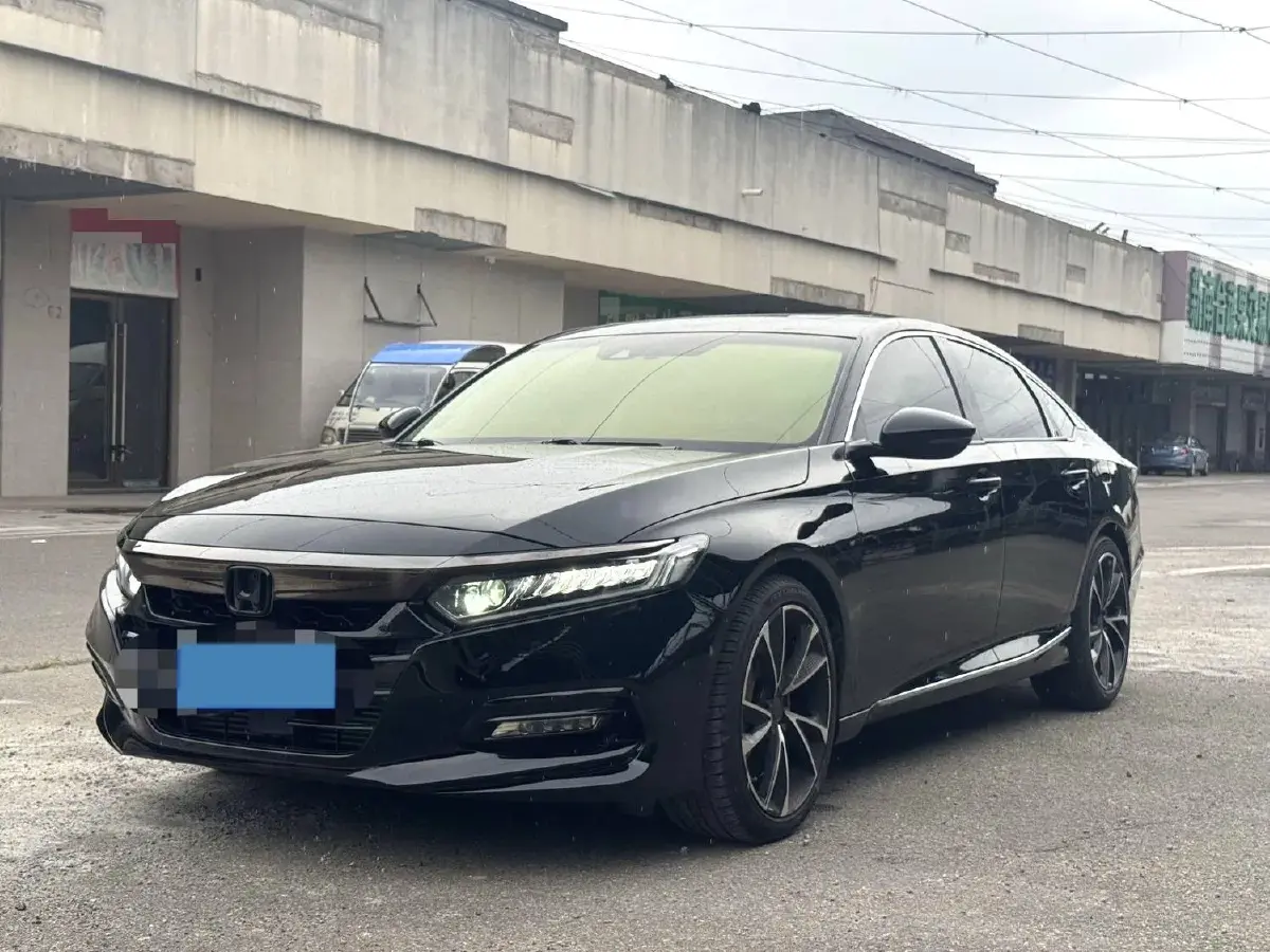 2021 Honda Accord 1.5T 194HP L4 CVT