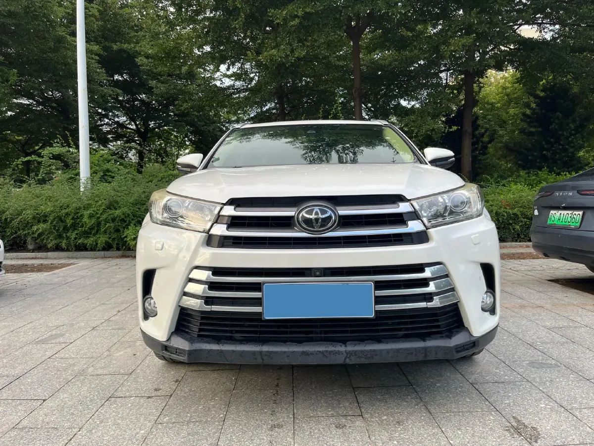 2019 HanTeng V7 1.5T 156HP L4 6AT,autocango,china used car exporter,china ev exporter,chinese used car exporter,chinese used ev exporter