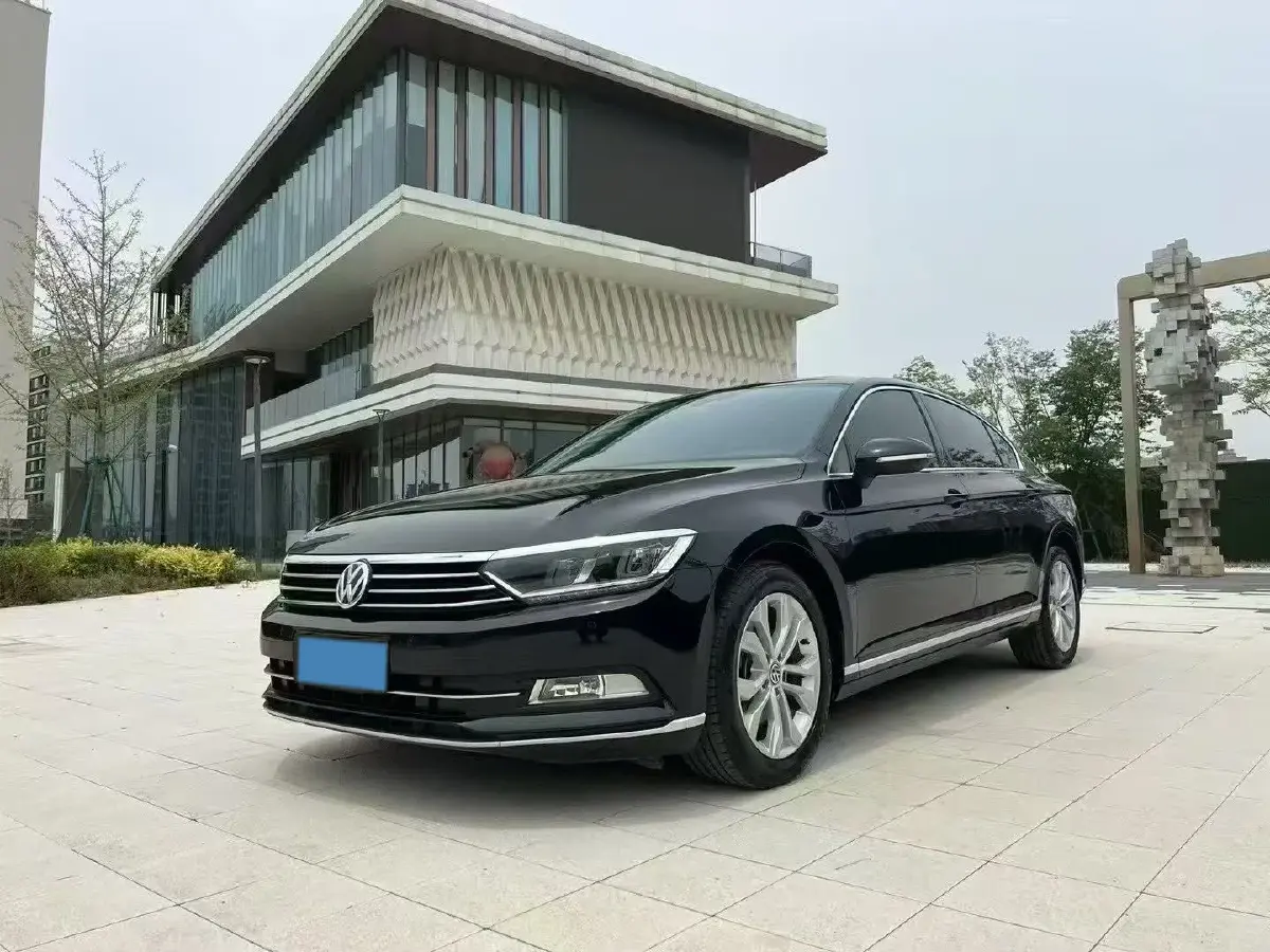 2019 Volkswagen Magotan 2.0T 186HP L4 7DCT