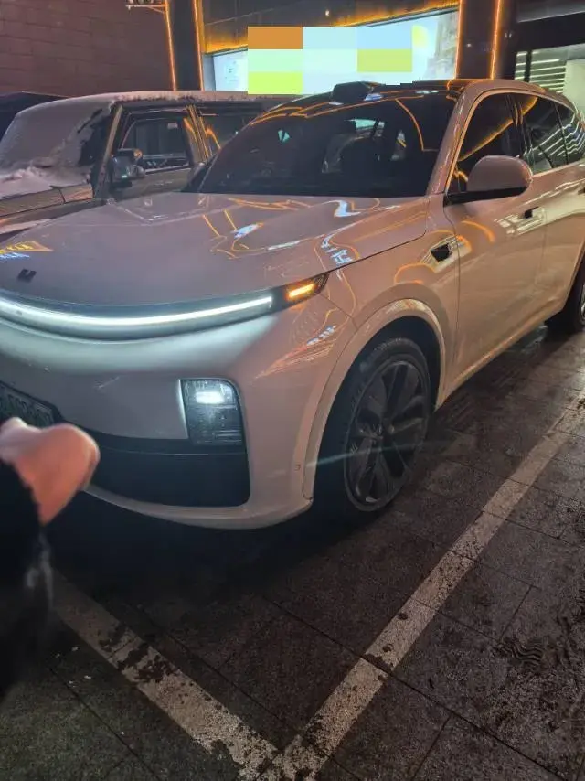 2024 Li L8 Range Extended 154HP REEV 52.3KWH