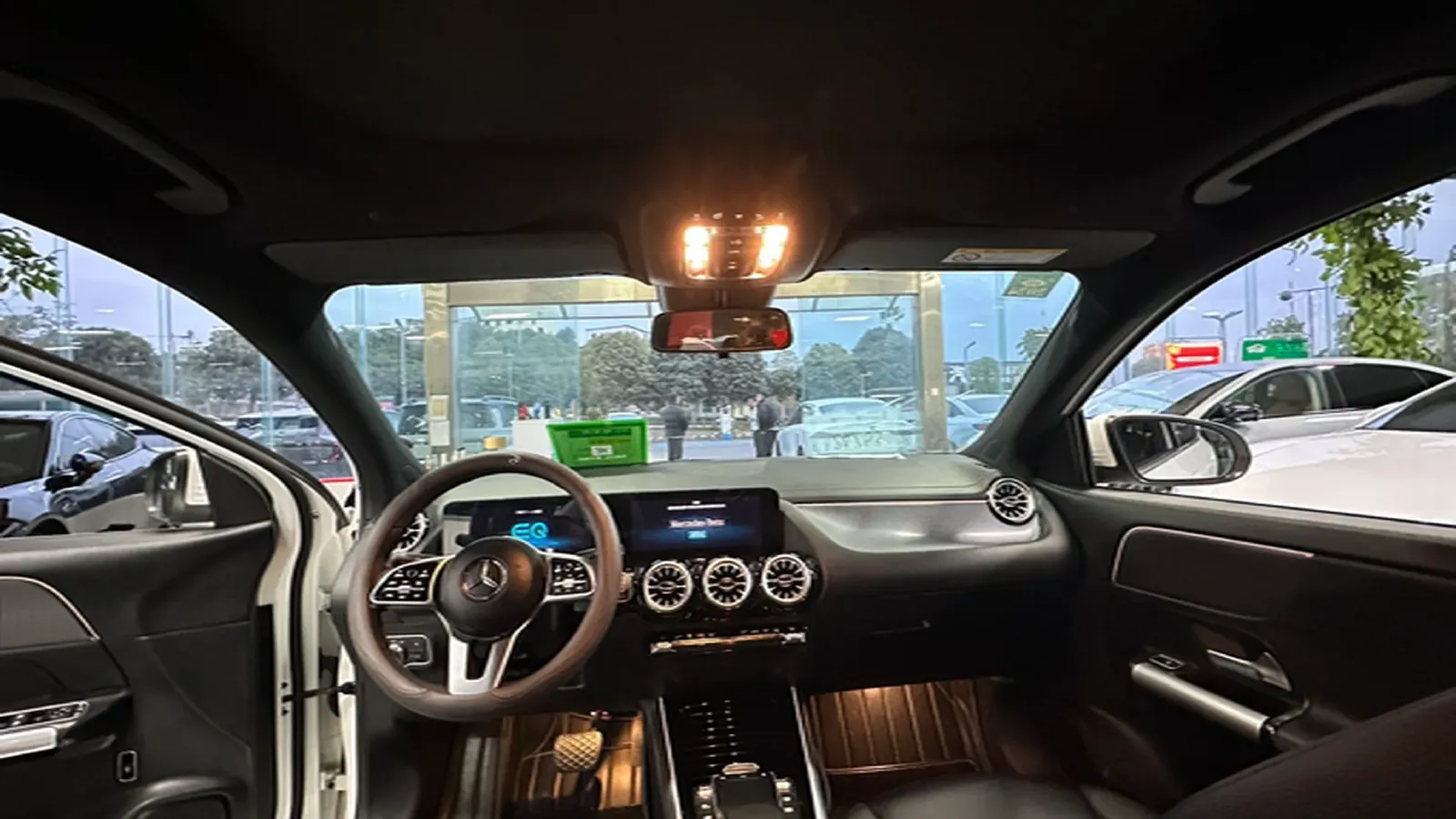 2022 Mercedes-Benz EQA Class BEV 73.5KWH,autocango,china used car exporter,china ev exporter,chinese used car exporter,chinese used ev exporter