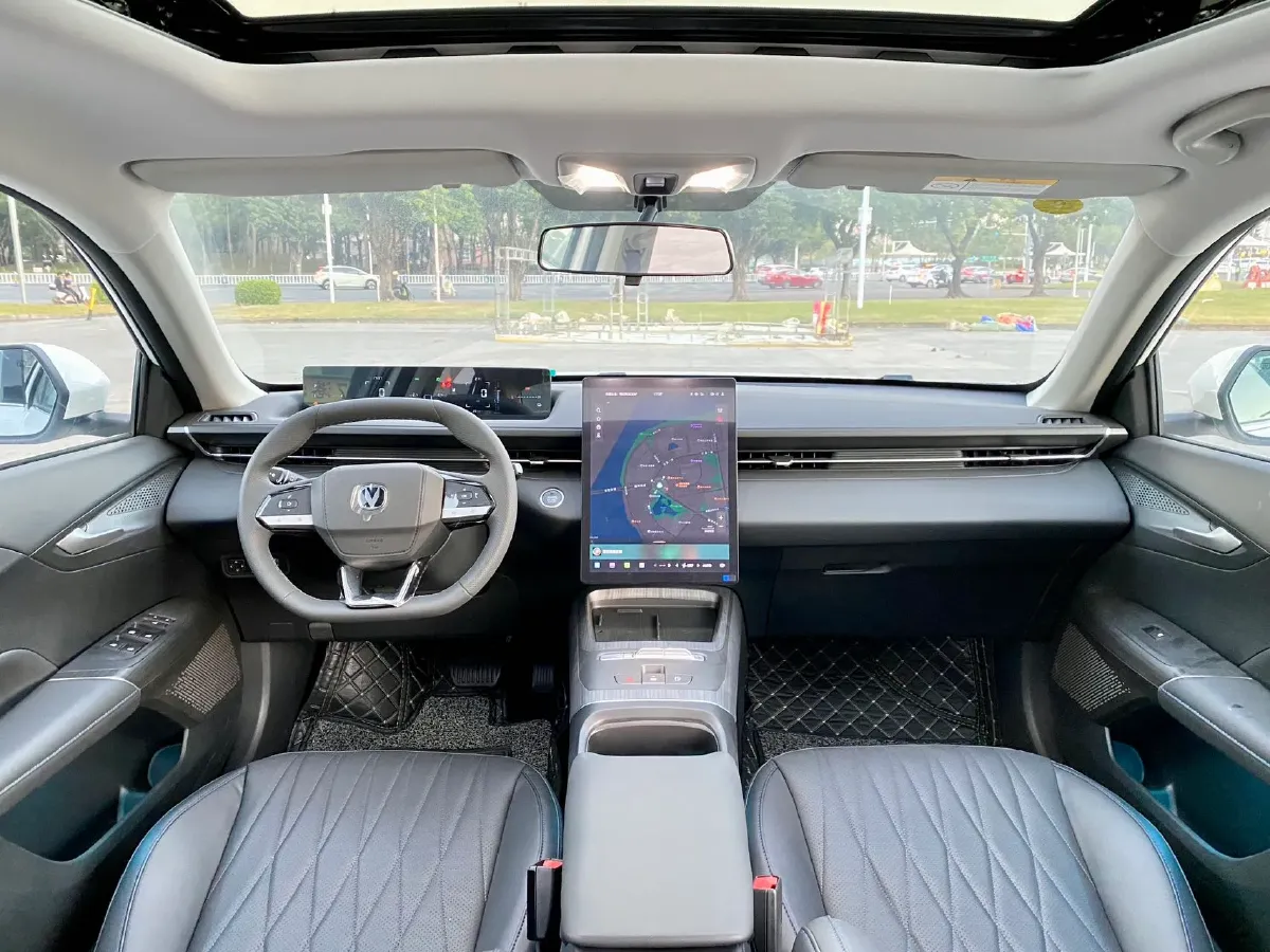 2025 ChangAn EadoPHEV 1.5L 98HP L4 E-CVT PHEV,autocango,china used car exporter,china ev exporter,chinese used car exporter,chinese used ev exporter