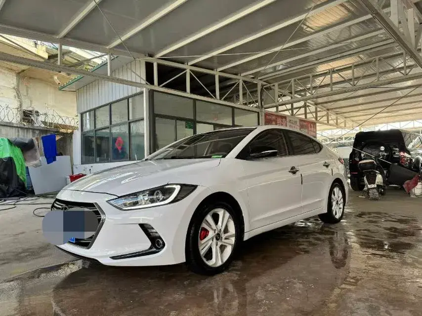 2016 Hyundai Elantra 1.6L 130HP L4 6AT