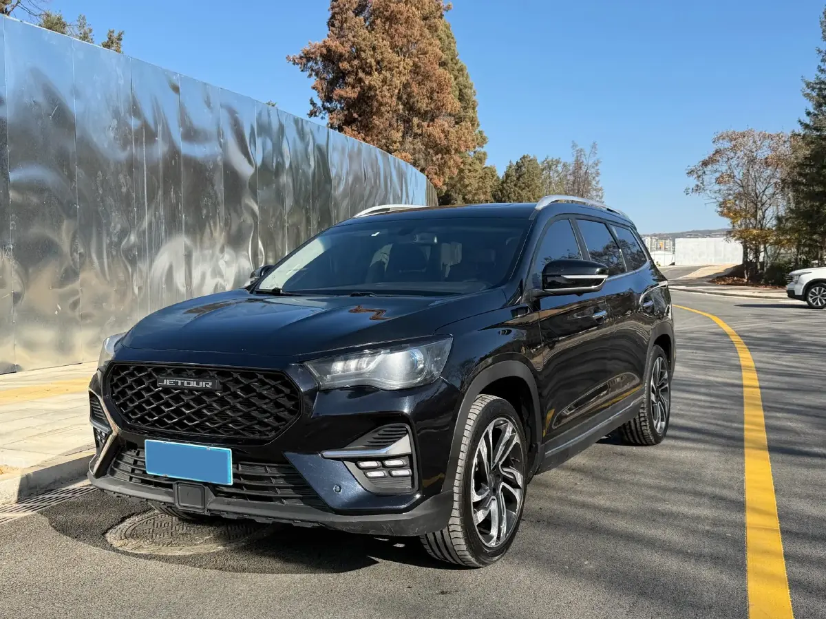 2021 DongFeng Forthing LingZhi Plus 2.0L 133HP L4 6MT