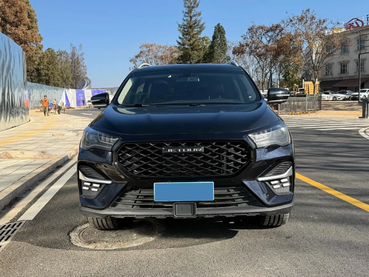 2021 DongFeng Forthing LingZhi Plus 2.0L 133HP L4 6MT,autocango,china used car exporter,china ev exporter,chinese used car exporter,chinese used ev exporter