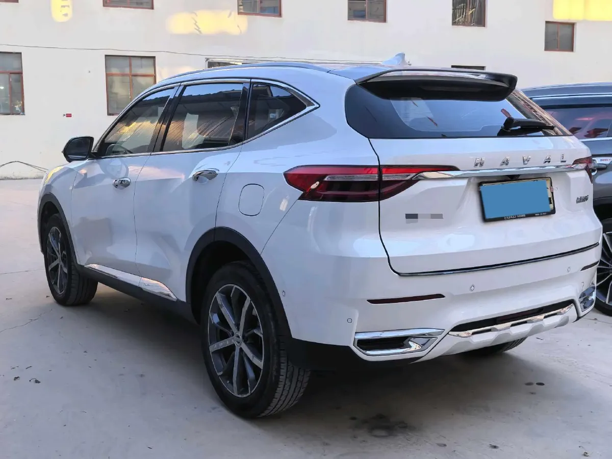 2019 Haval F7 1.5T 169HP L4 7DCT,autocango,china used car exporter,china ev exporter,chinese used car exporter,chinese used ev exporter