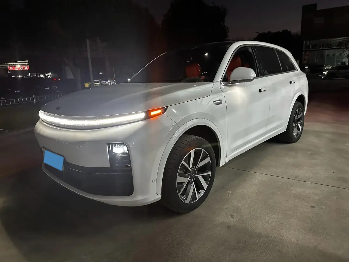 2023 Li L7 Range Extended 154HP REEV 40.9KWH