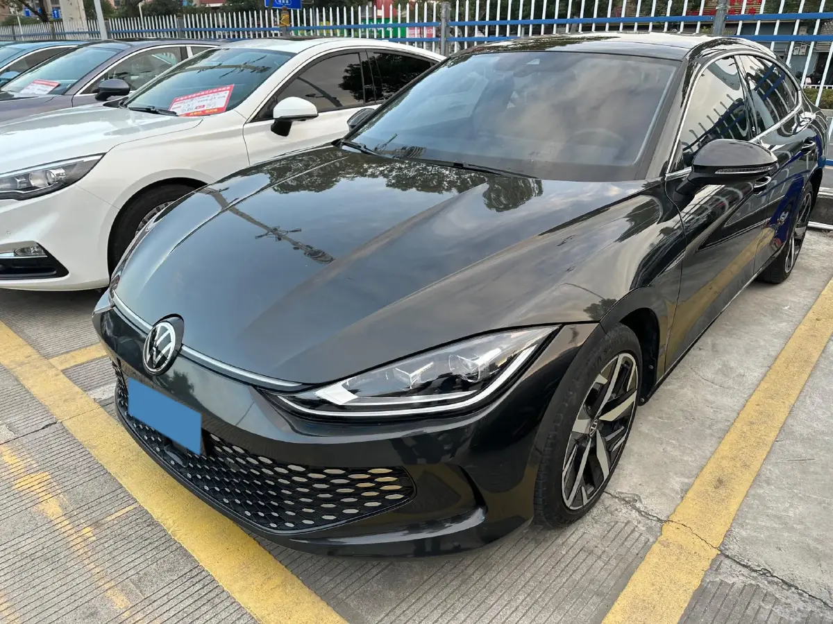 2022 Exceed TXL 2.0T 261HP L4 7DCT