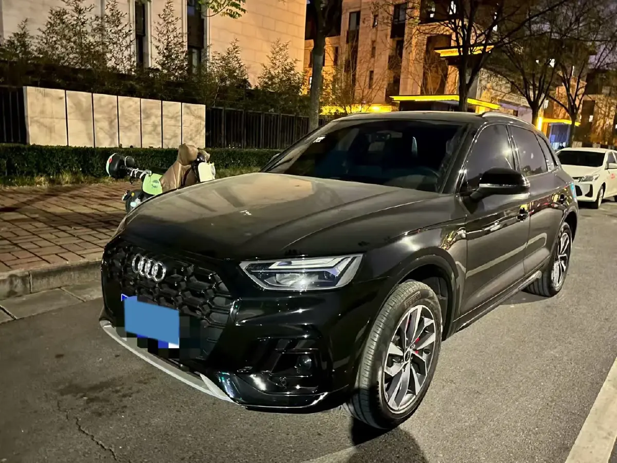 2024 Audi Q5L 2.0T 245HP L4 7DCT