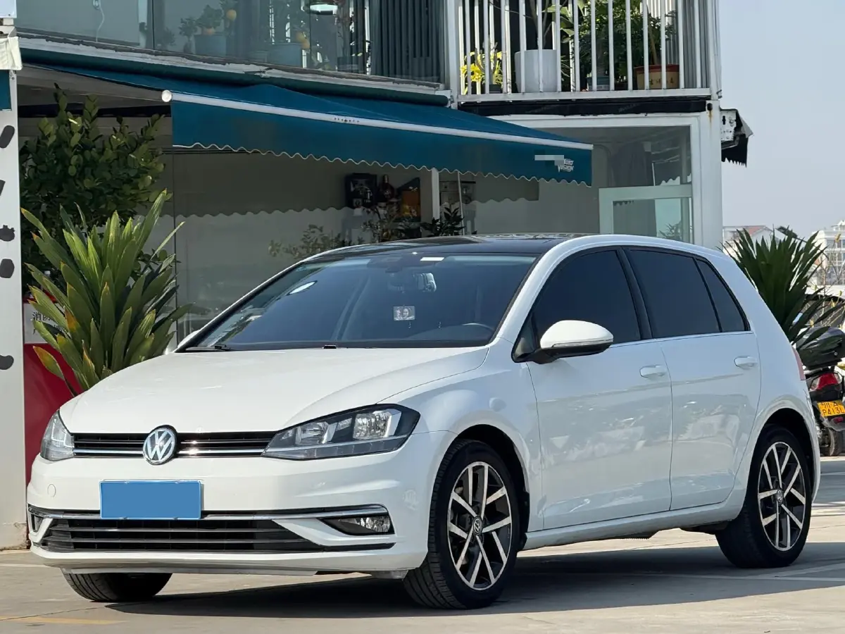 2020 Volkswagen Golf 1.4T 150HP L4 7DCT