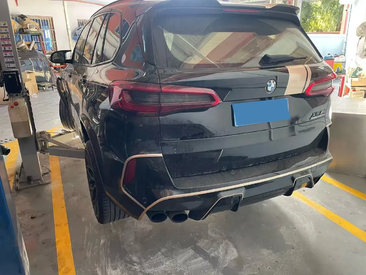 2020 BMW X5 M 4.4T 600HP V8 8AT,autocango,china used car exporter,china ev exporter,chinese used car exporter,chinese used ev exporter