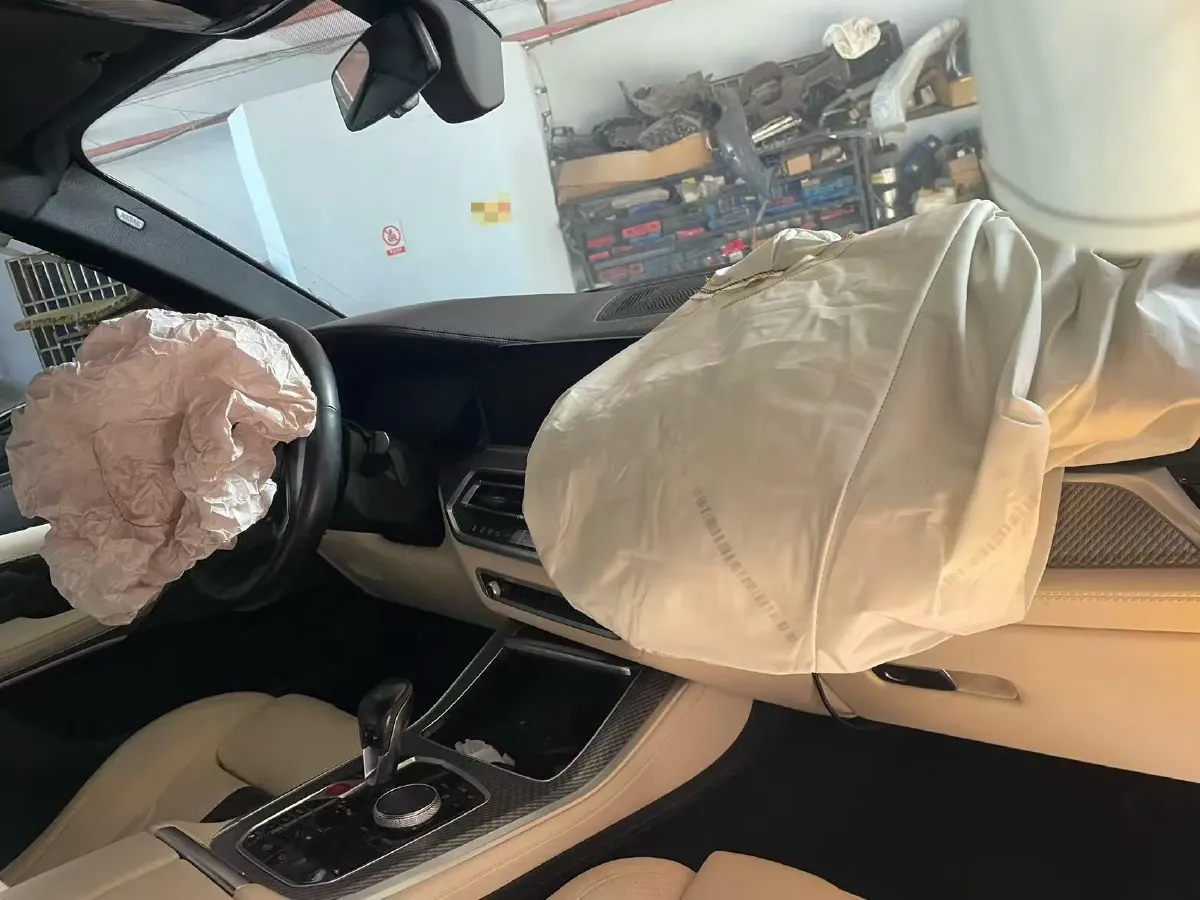 2020 BMW X5 M 4.4T 600HP V8 8AT,autocango,china used car exporter,china ev exporter,chinese used car exporter,chinese used ev exporter