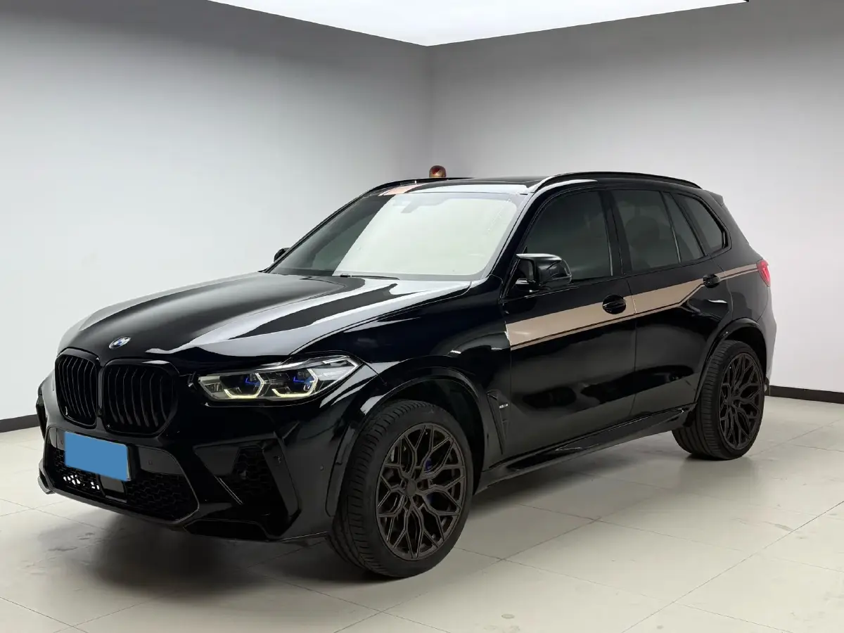 2020 BMW X5 M 4.4T 600HP V8 8AT