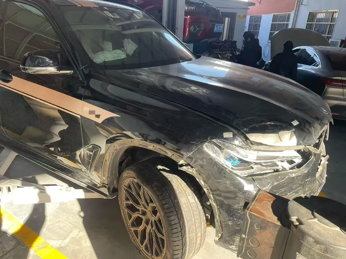 2020 BMW X5 M 4.4T 600HP V8 8AT,autocango,china used car exporter,china ev exporter,chinese used car exporter,chinese used ev exporter