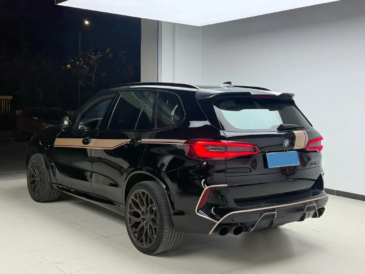 2020 BMW X5 M 4.4T 600HP V8 8AT,autocango,china used car exporter,china ev exporter,chinese used car exporter,chinese used ev exporter