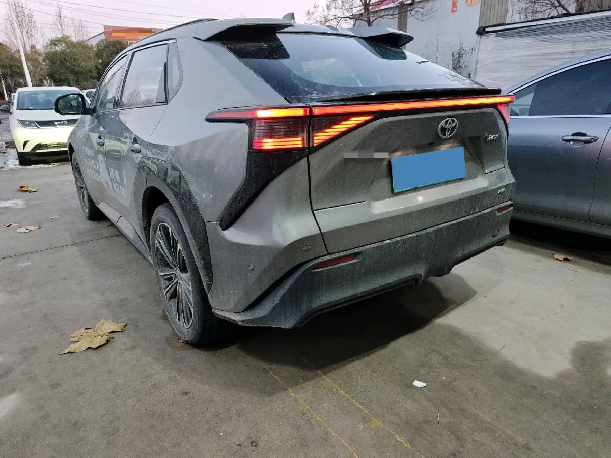 2022 Toyota bZ4X BEV 66.7KWH,autocango,china used car exporter,china ev exporter,chinese used car exporter,chinese used ev exporter
