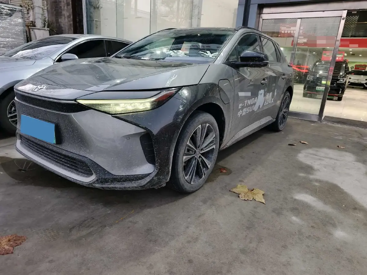 2022 Toyota bZ4X BEV 66.7KWH