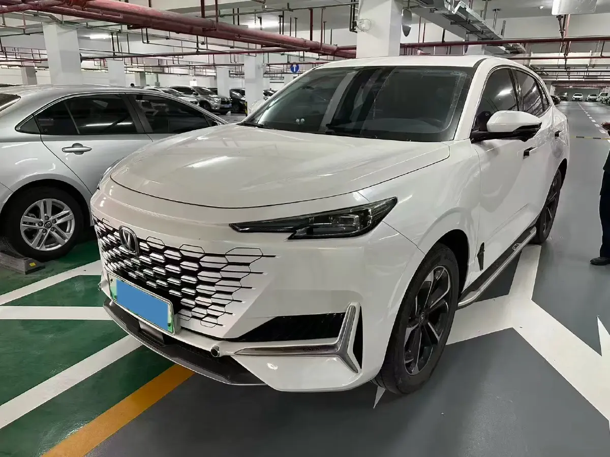 2022 Bestune T99 2.0T 224HP L4 6AT