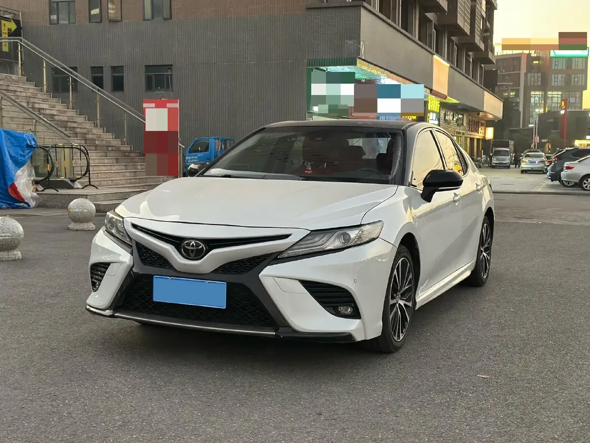 2019 Toyota Camry 2.0L 178HP L4 CVT