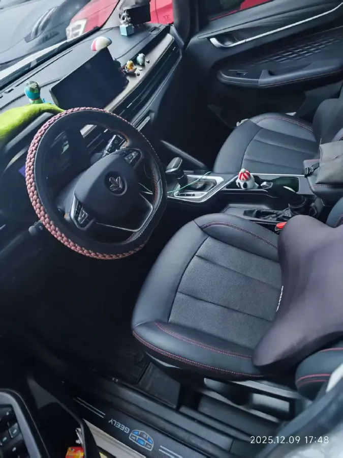 2022 Livan X3 PRO 1.5L 113HP L4 CVT,autocango,china used car exporter,china ev exporter,chinese used car exporter,chinese used ev exporter